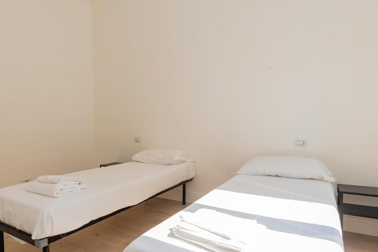 Luxury Apartment Near Porta Romana Tertulliano 37 Милан Экстерьер фото