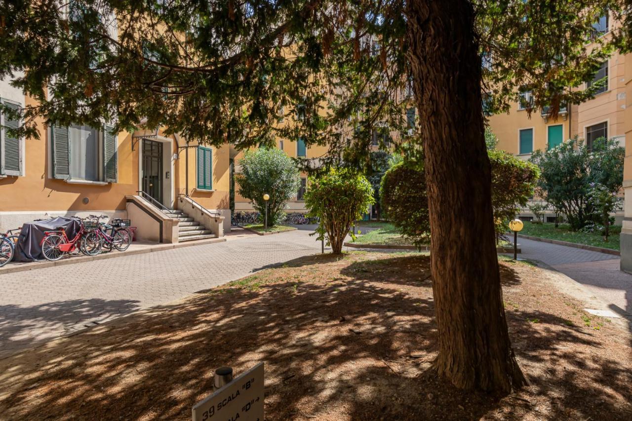 Luxury Apartment Near Porta Romana Tertulliano 37 Милан Экстерьер фото